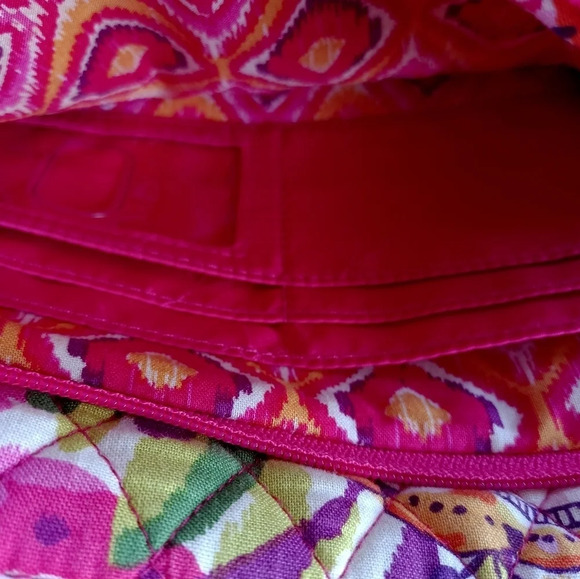 VERA BRADLEY quilted floral print cross body/shoulder bag - Picture 6 of 7